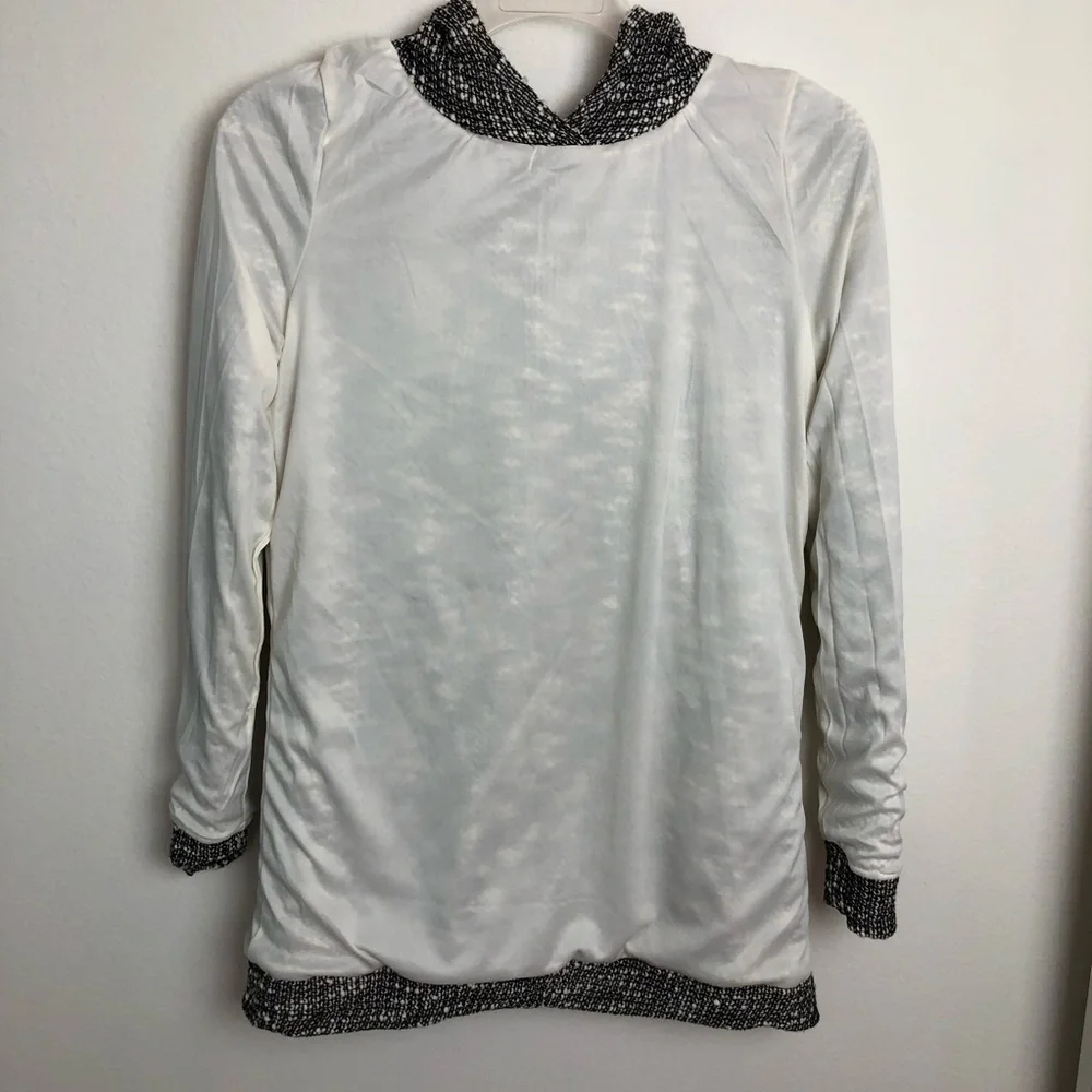 Fabletics yukon textured